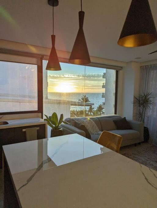 Ocean View Penthouse In P.V. Romantic Zone Puerto Vallarta Exteriör bild