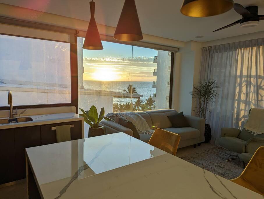 Ocean View Penthouse In P.V. Romantic Zone Puerto Vallarta Exteriör bild